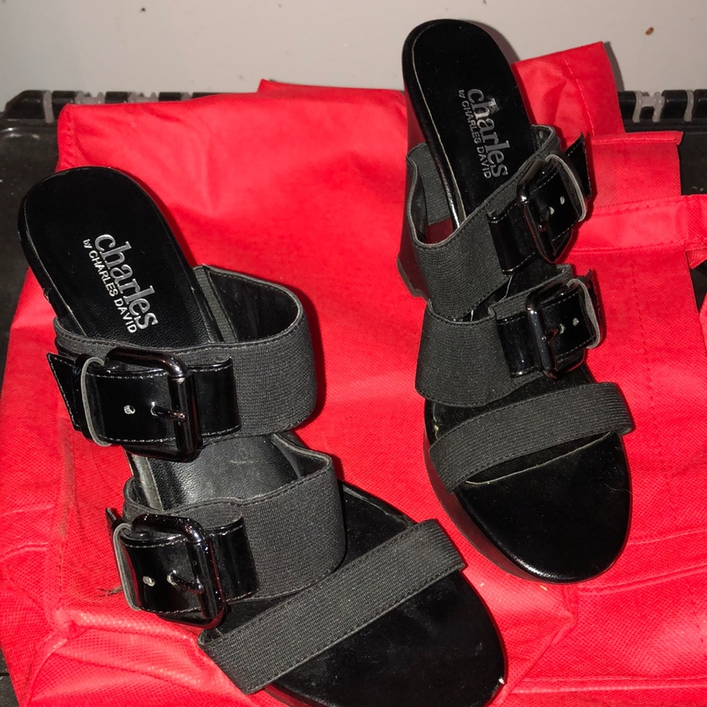 Platform Sandals Like new